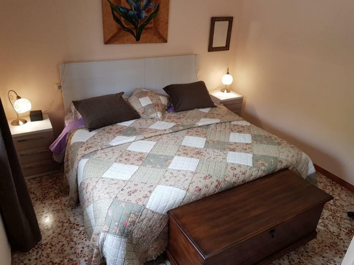 Cortijo De La Cruz Villa Iznájar Exterior foto